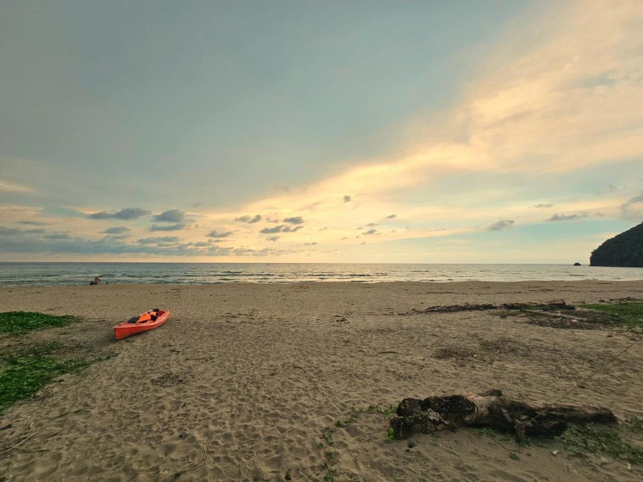 Big Bamboo Beach Resort Sipalay Exteriér fotografie